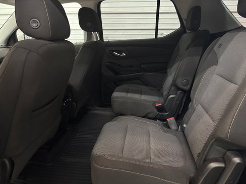 Used 2018 Chevrolet Traverse LT AWD/4WD image 24