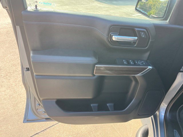 Used 2021 Chevrolet Silverado 1500 LT w/ LPO, Dark Essentials Package RWD image 12