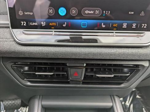 New 2026 Volkswagen Tiguan S image 19