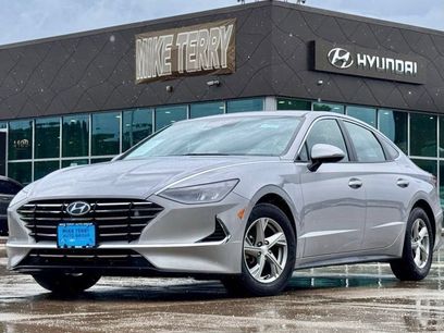 Certified 2023 Hyundai Sonata SE w/ Cargo Package