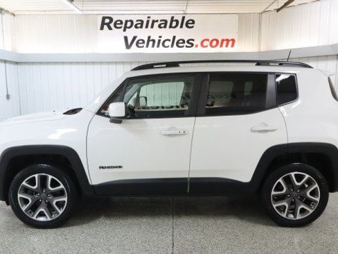 Used 2018 Jeep Renegade Latitude w/ Cold Weather Group AWD/4WD image 1