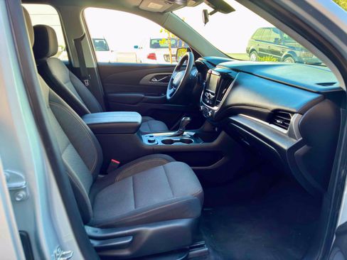 Used 2019 Chevrolet Traverse LS FWD image 42