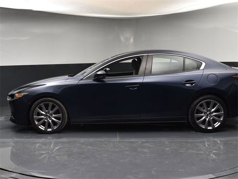 Used 2019 MAZDA MAZDA3 Sedan w/ Select Package image 5