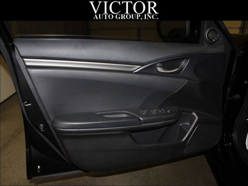 Used 2021 Honda Civic Sport image 15