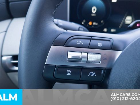 Certified 2025 Hyundai Tucson SEL FWD image 27