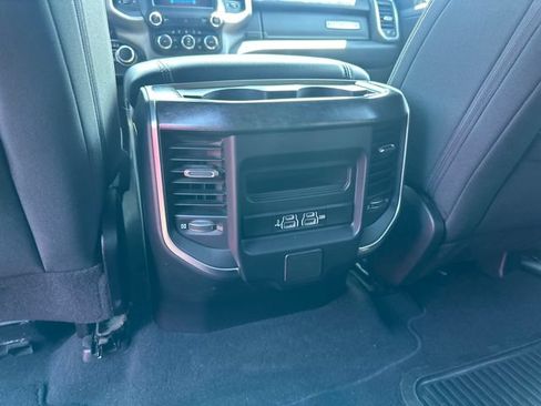 Used 2019 RAM 1500 Big Horn AWD/4WD image 15