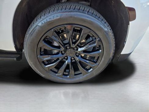 Used 2023 GMC Yukon Denali AWD/4WD image 35