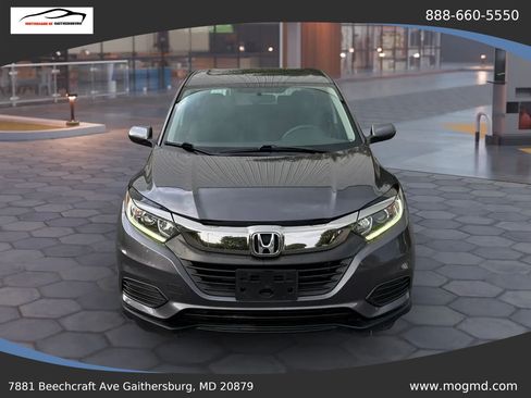 Used 2019 Honda HR-V LX image 8