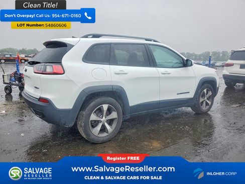 Used 2020 Jeep Cherokee Latitude w/ Quick Order Package 26F North AWD/4WD image 4