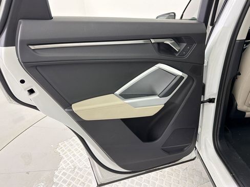 Used 2022 Audi Q3 2.0T Premium image 26