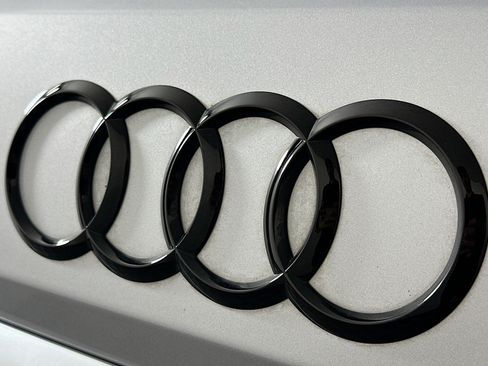 Used 2020 Audi SQ7 Prestige w/ Prestige Package AWD/4WD image 11