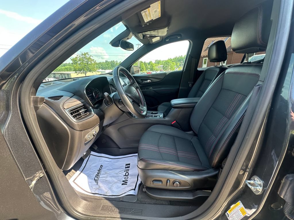 Used 2023 Chevrolet Equinox RS AWD/4WD image 9