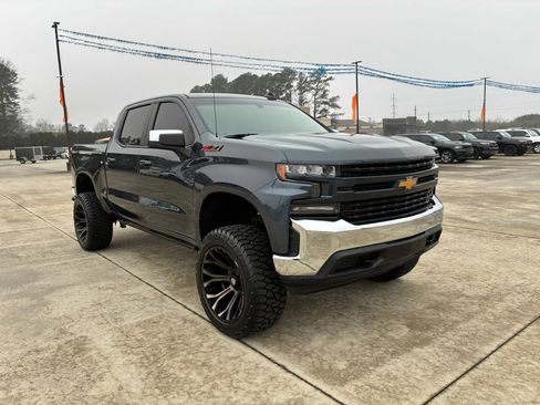 Used 2021 Chevrolet Silverado 1500 LT w/ Texas Edition Plus image 4
