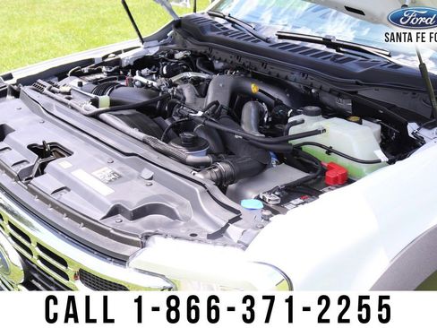 New 2025 Ford F550 4x4 Crew Cab Super Duty w/ XL Chrome Package image 17