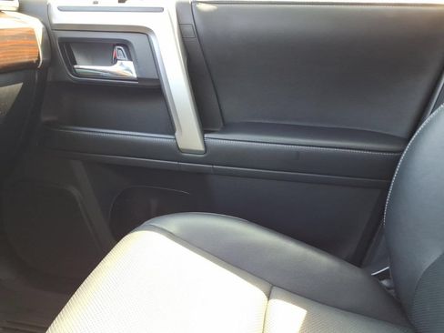 Used 2023 Toyota 4Runner Limited AWD/4WD image 26