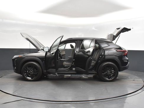 New 2026 Chevrolet Trax ACTIV w/ Sunroof Package image 47