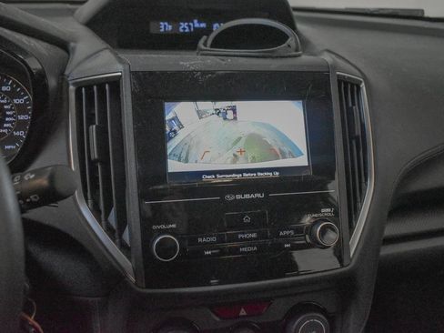 Used 2020 Subaru Impreza 2.0i image 16