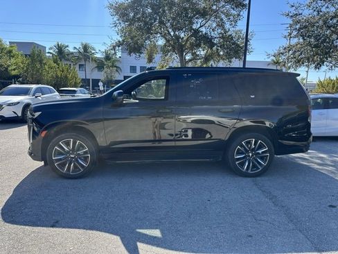 Used 2023 Cadillac Escalade Sport image 12