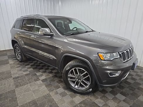 Used 2020 Jeep Grand Cherokee Limited AWD/4WD image 7