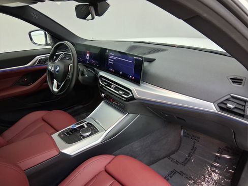 Certified 2023 BMW i4 eDrive35 image 33