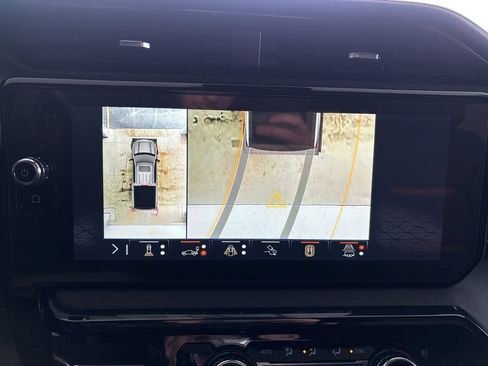 Used 2025 GMC Sierra 1500 AT4 w/ AT4 Premium Package image 20