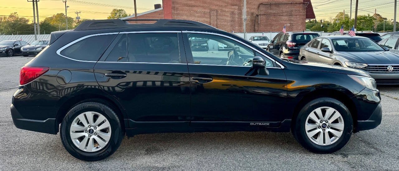 Used 2018 Subaru Outback 2.5i Premium AWD/4WD image 5