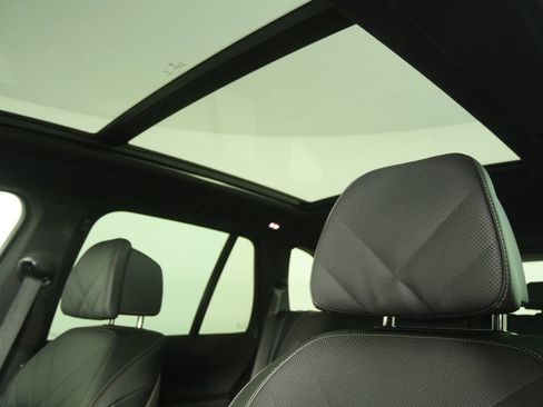 Certified 2025 BMW X5 xDrive40i image 12