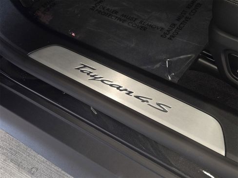 New 2025 Porsche Taycan 4S image 15