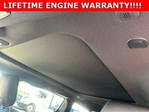New 2026 Chrysler Pacifica Select FWD image 19