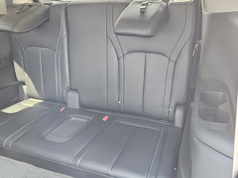 Used 2022 INFINITI QX60 Luxe w/ Cargo Package FWD image 9