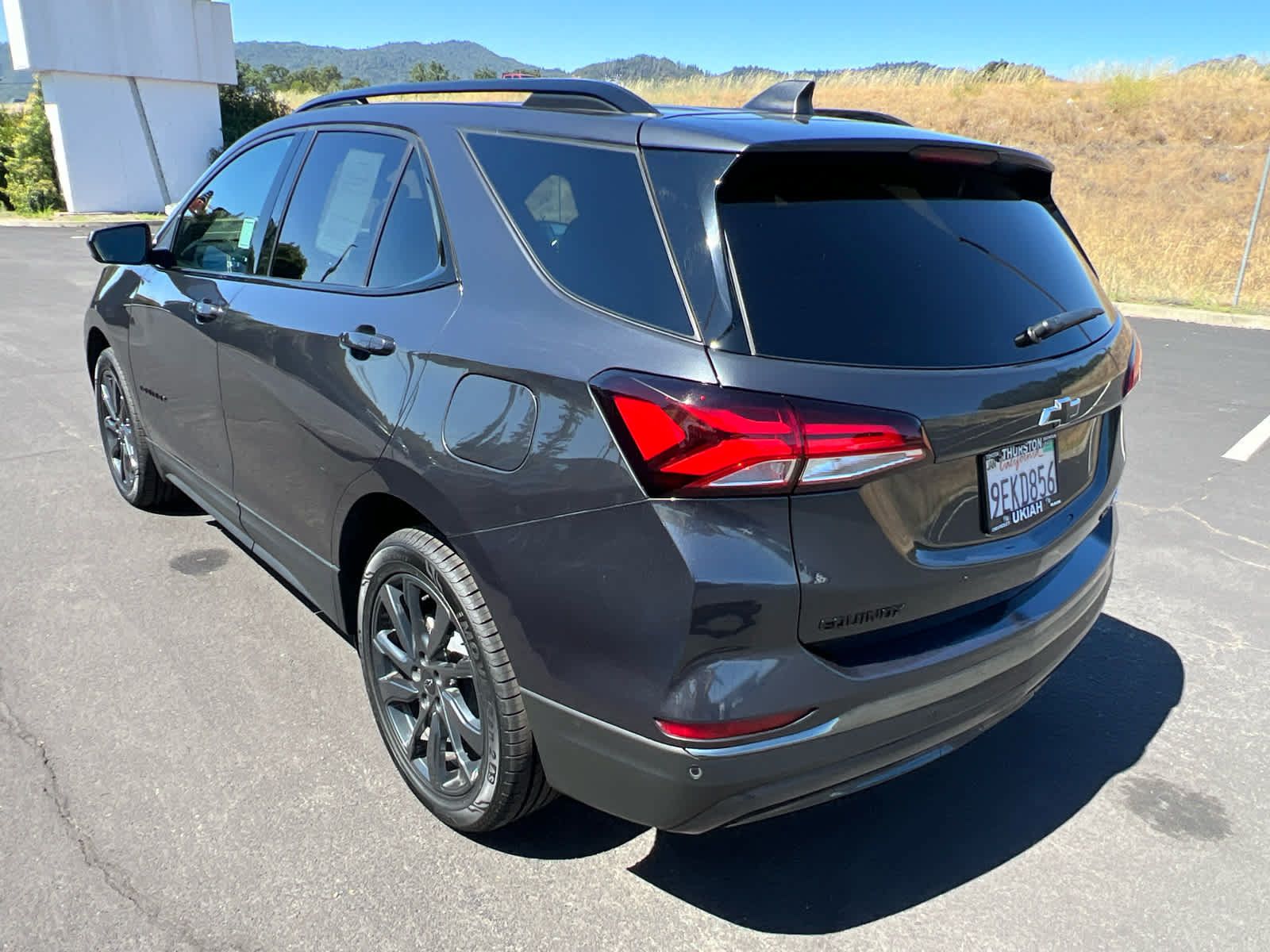 Used 2023 Chevrolet Equinox RS AWD/4WD image 8