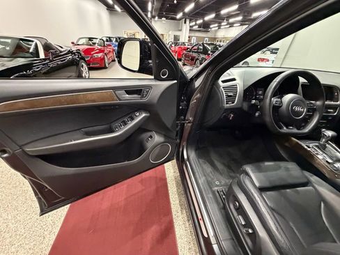 Used 2016 Audi Q5 3.0T Premium Plus w/ Technology Package AWD/4WD image 24