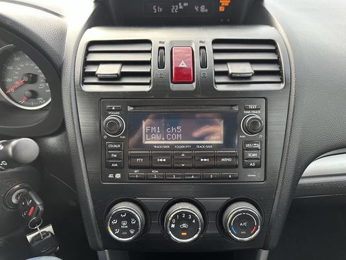 Used 2014 Subaru Forester 2.5i image 16