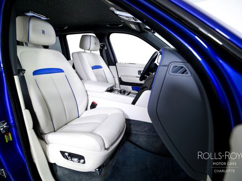 Certified 2024 Rolls-Royce Cullinan Black Badge w/ Dark Exterior Package image 38