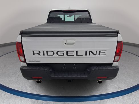 Used 2025 Honda Ridgeline RTL image 6