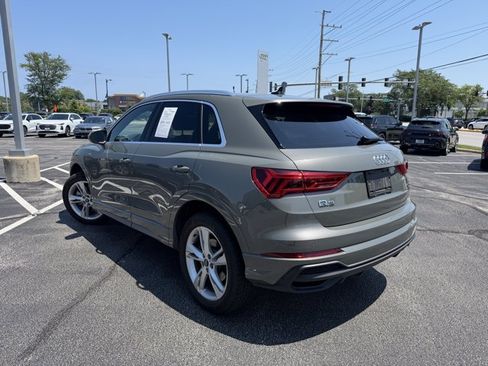 Used 2024 Audi Q3 2.0T Premium Plus w/ Premium Plus Package AWD/4WD image 3