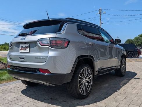 Used 2023 Jeep Compass Limited w/ Elite Group AWD/4WD image 5