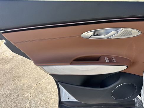 New 2026 Genesis GV70 2.5T Advanced image 21