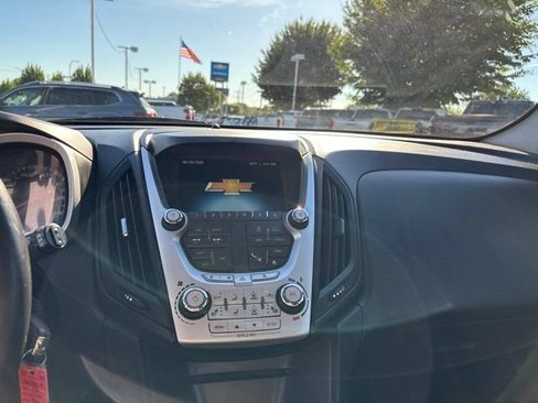 Used 2012 Chevrolet Equinox LT AWD/4WD image 22