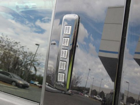 Used 2021 Ford F150 XLT w/ Equipment Group 302A High image 16