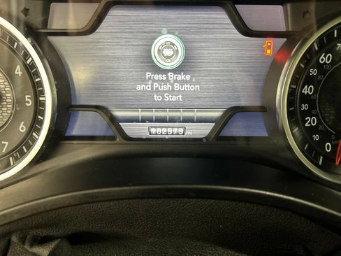 Used 2019 RAM 1500 Big Horn AWD/4WD image 17
