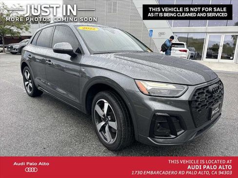 Used 2022 Audi Q5 2.0T Premium Plus w/ Premium Plus Package AWD/4WD image 1