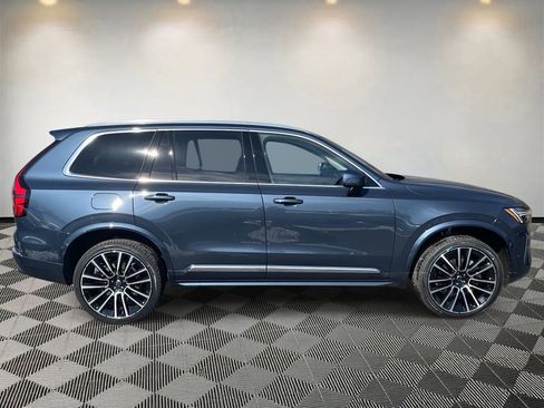 New 2026 Volvo XC90 B6 Plus image 2