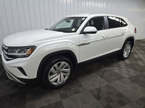 Used 2023 Volkswagen Atlas Cross Sport SE AWD/4WD image 6