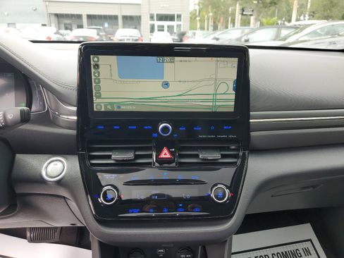 Used 2020 Hyundai Ioniq Limited image 26