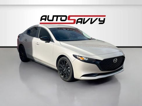 Used 2025 MAZDA MAZDA3 s image 1