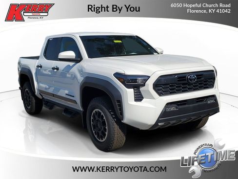 Certified 2026 Toyota Tacoma TRD Off-Road AWD/4WD image 1