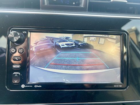 Used 2018 Toyota Corolla iM FWD image 24
