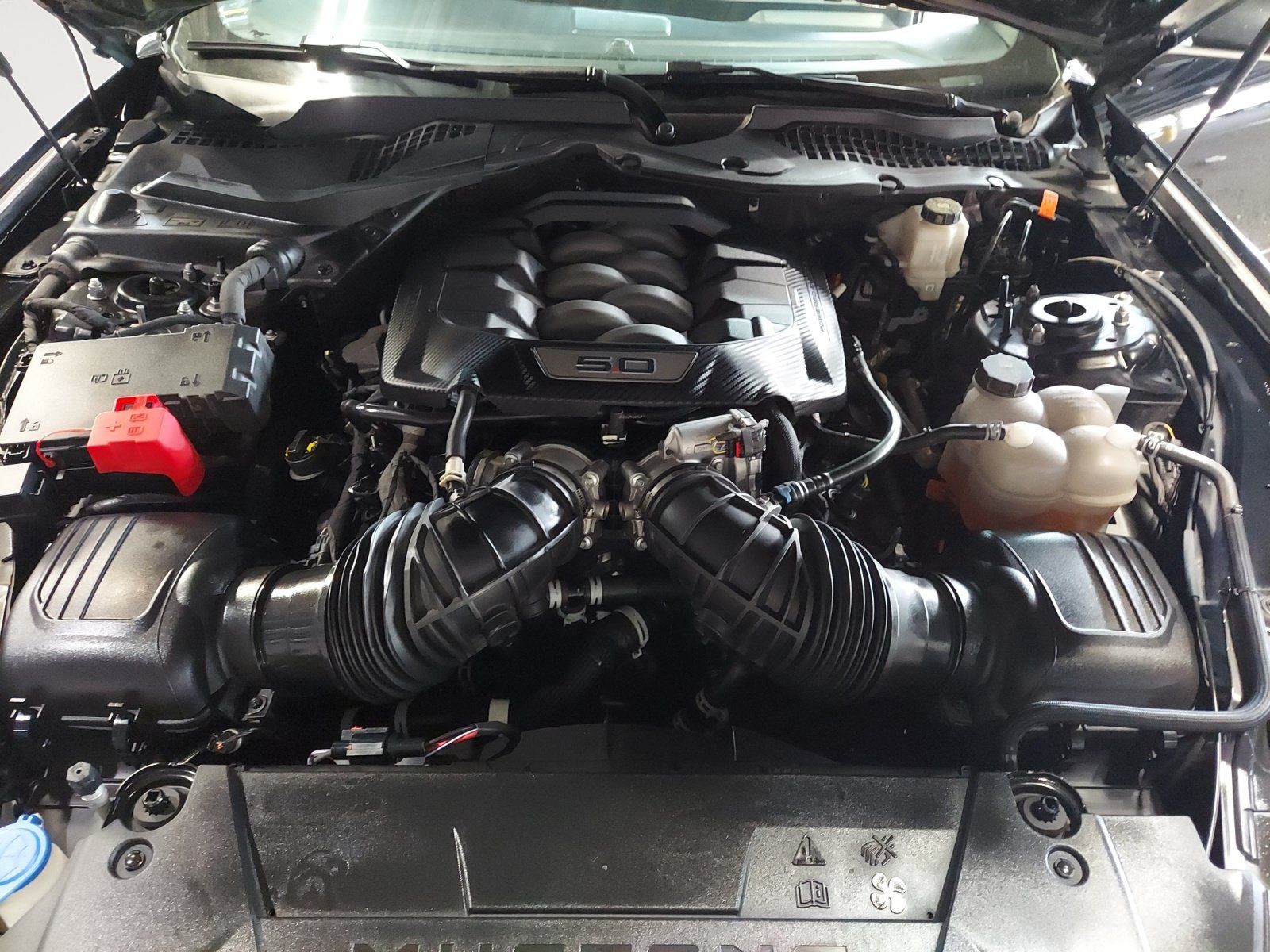 Used 2024 Ford Mustang GT Premium RWD image 30