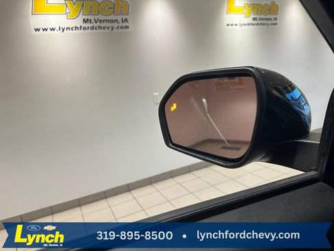 Used 2024 Ford Explorer XLT w/ Equipment Group 202A AWD/4WD image 14